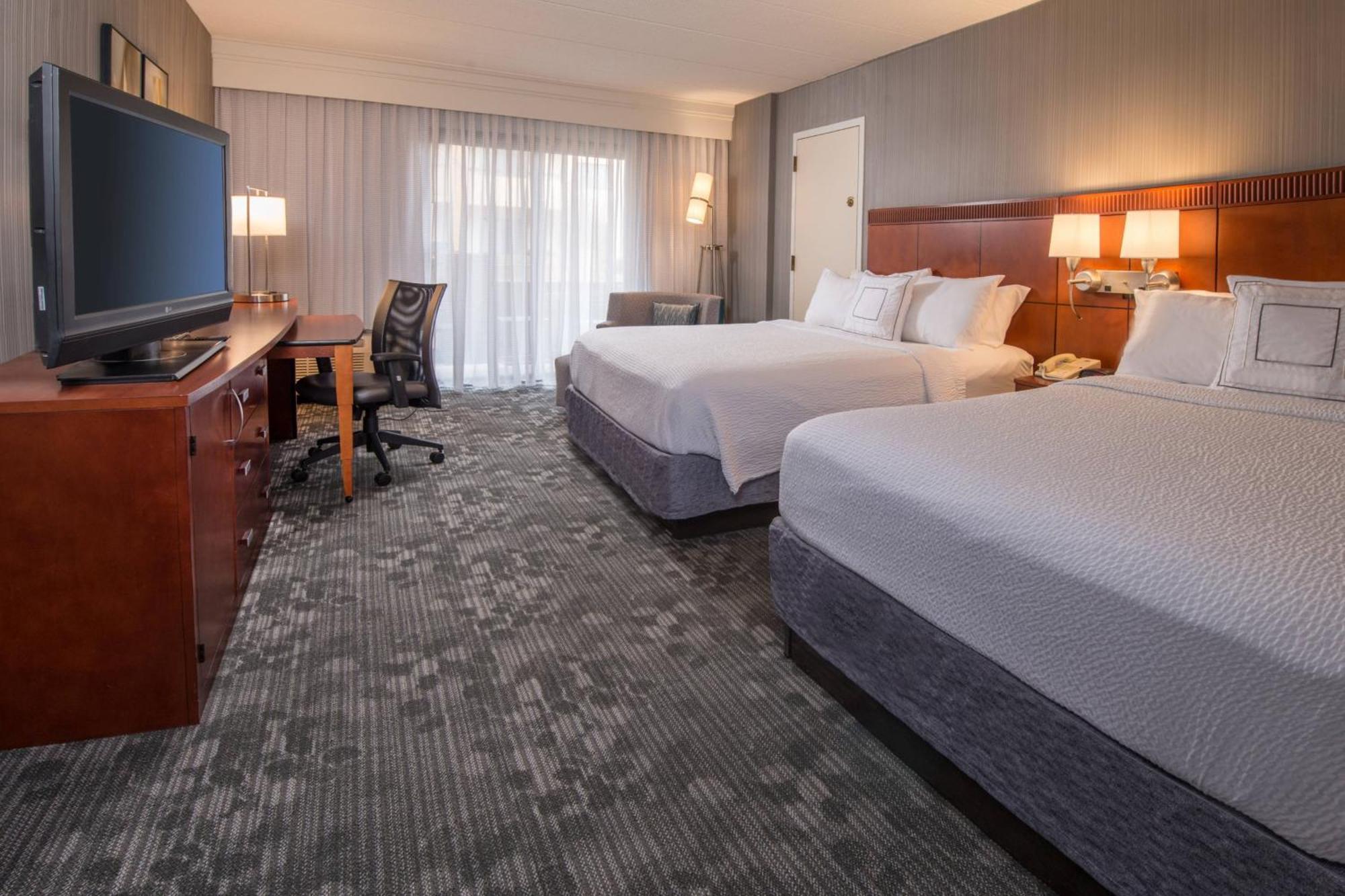 מלון Courtyard By Marriott Fairfax Fair Oaks מראה חיצוני תמונה