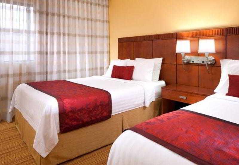 מלון Courtyard By Marriott Fairfax Fair Oaks חדר תמונה